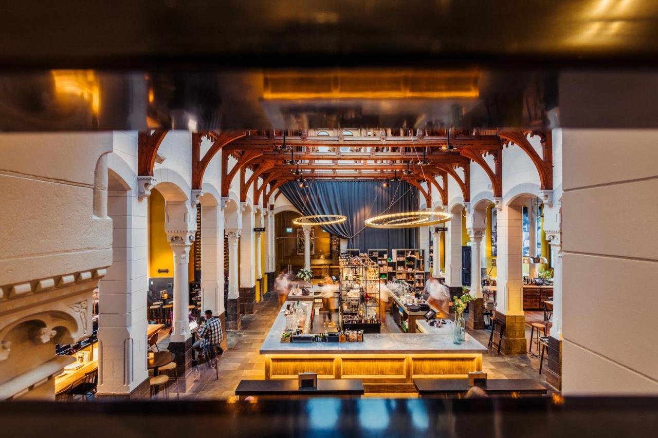 ליוורדן Post-Plaza Hotel & Grand Cafe מראה חיצוני תמונה